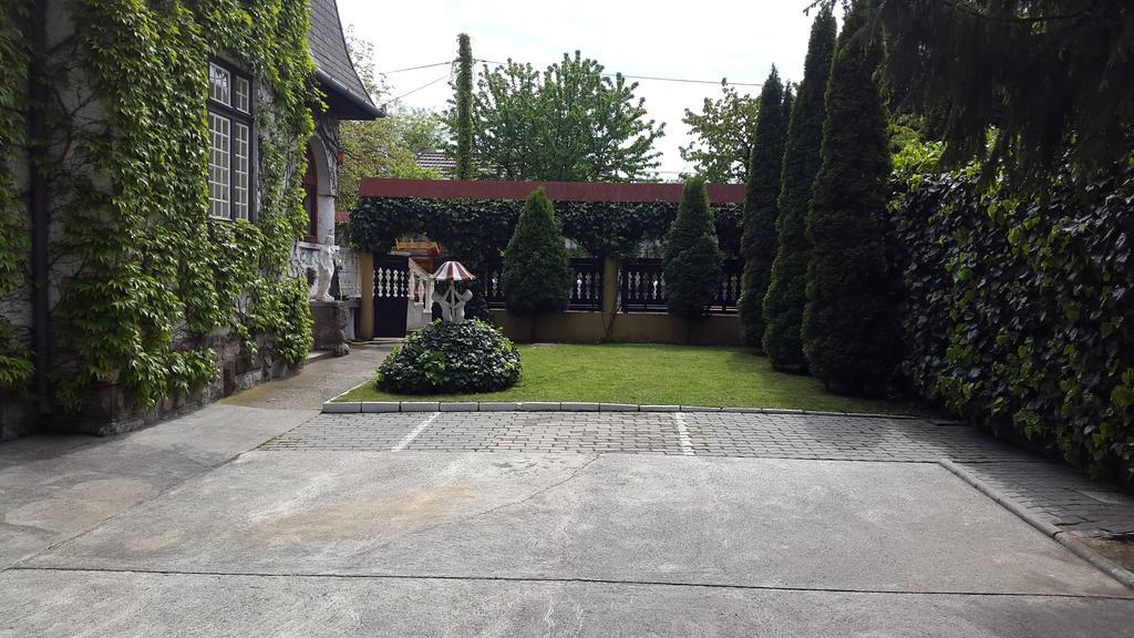 Fiaker Panzio Miskolc Exterior photo
